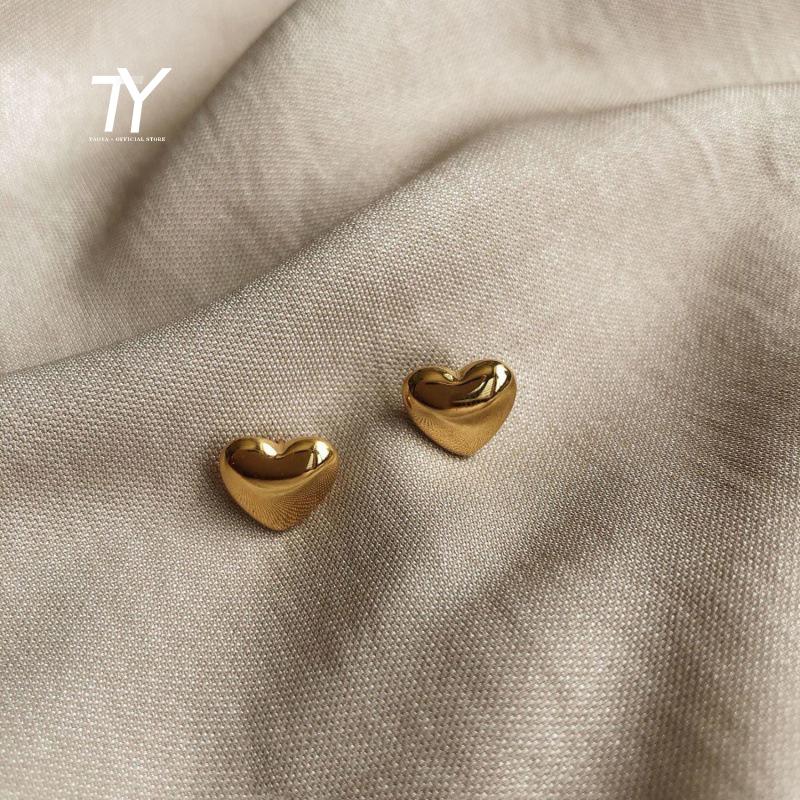 Simple and Sweet Gold Colour Heart Stainless Steel Stud Earrings For Woman Accessories For Korean Fashion Jewelry Wedding Girls
Simple and Sweet Gold Colour Heart Stainless Steel Stud Earrings For Woman Accessories For Korean Fashion Jewelry Wedding Girls