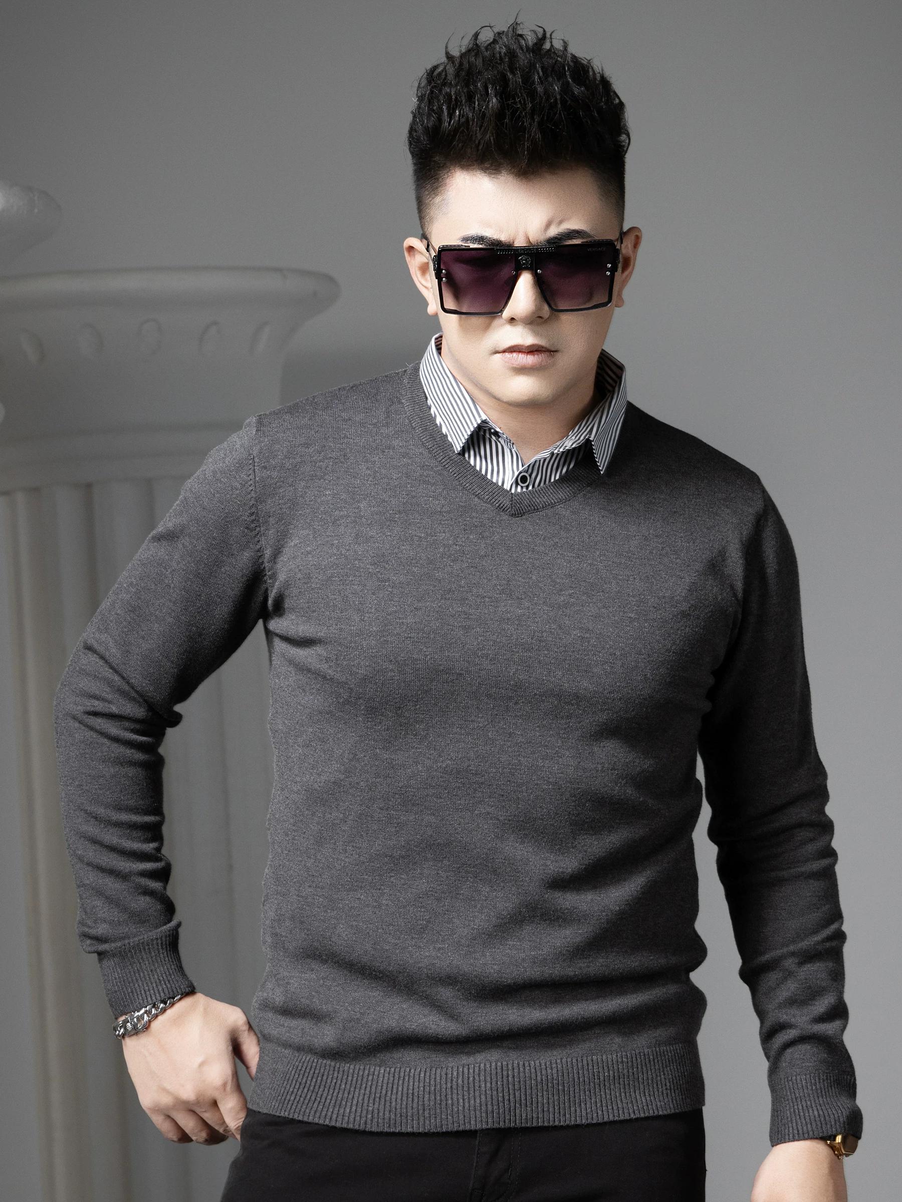 European Style Autumn and Winter Two-Piece Sweater Men s Shirt Collar Knitwear 2025 New Solid Color Casual Sweater L чёрный
European Style Autumn and Winter Two-Piece Sweater Men s Shirt Collar Knitwear 2025 New Solid Color Casual Sweater L чёрный