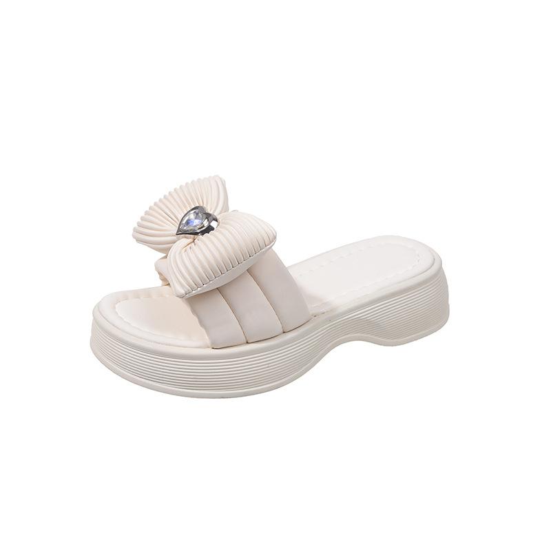 Thick-soled cool slippers women s summer wear 2025 new muffin shoes heel Internet celebrity bow word slippers women 35 бежевый
Thick-soled cool slippers women s summer wear 2025 new muffin shoes heel Internet celebrity bow word slippers women 35 бежевый