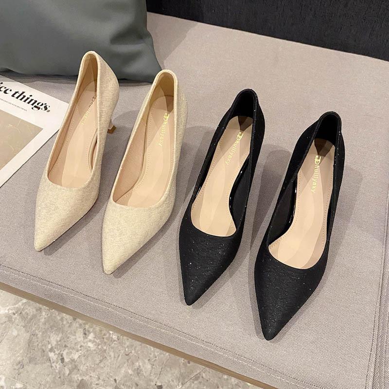 High heels women s new pointed-toed thin heels one-pedal women s shoes commuting black fine flash light mouth single shoes women s 7316-18 34 чёрный
High heels women s new pointed-toed thin heels one-pedal women s shoes commuting black fine flash light mouth single shoes women s 7316-18 34 чёрный