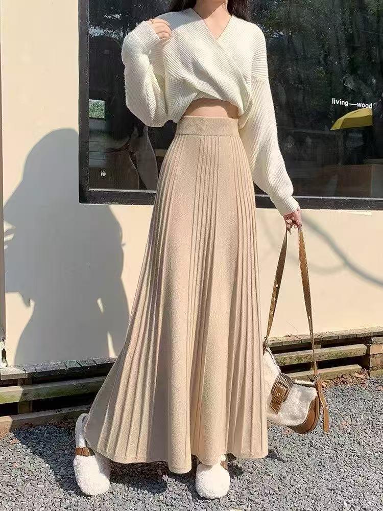 Lazy Knit Pleated Fishtail Skirt - Women s High Waist A-Line Mid-Length Skirt with Large Hem, Autumn/Winter Edition One Size
Lazy Knit Pleated Fishtail Skirt - Women s High Waist A-Line Mid-Length Skirt with Large Hem, Autumn/Winter Edition One Size