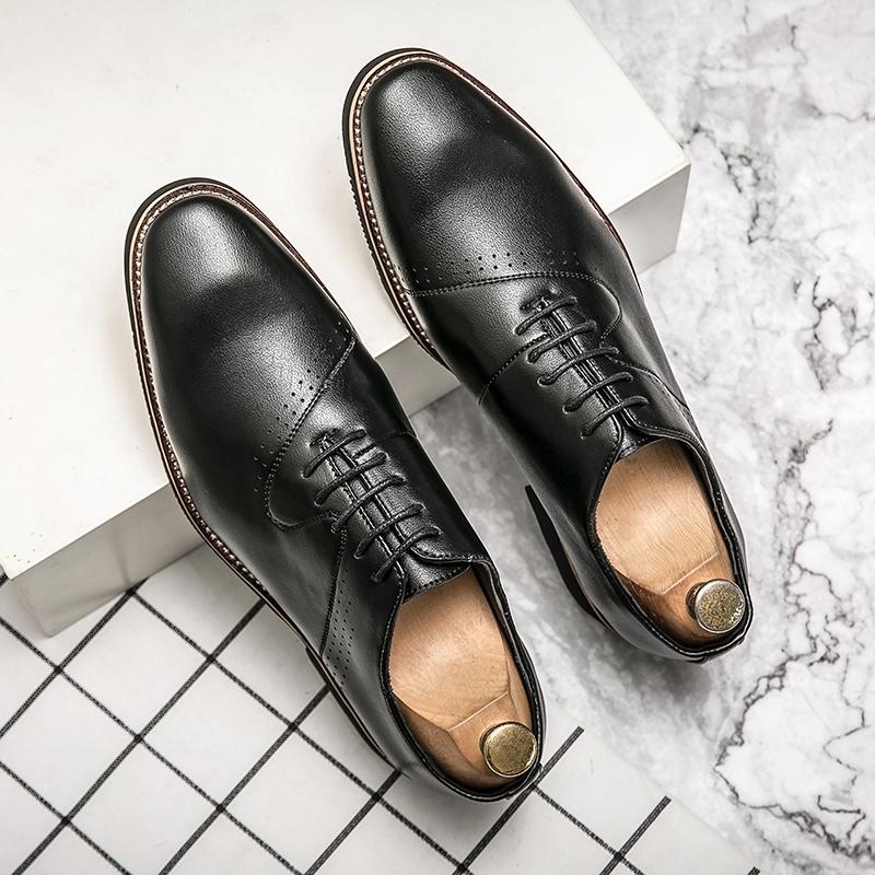 Модные новые повседневные деловые мужские кожаные туфли в британском стиле для мужчин, для торжественного платья, свадьбы, на плоской подошве, для вечеринок на открытом воздухе, повседневные нескользящие туфли 47 чёрный
Модные новые повседневные деловые мужские кожаные туфли в британском стиле для мужчин, для торжественного платья, свадьбы, на плоской подошве, для вечеринок на открытом воздухе, повседневные нескользящие туфли 47 чёрный