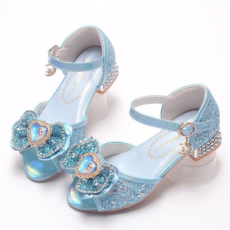 Summer New Frozen Princess Shoes Children s Sandals Little Girl Host Dress Elsa Leather Shoes 26Code/17.5cm синий
Summer New Frozen Princess Shoes Children s Sandals Little Girl Host Dress Elsa Leather Shoes 26Code/17.5cm синий