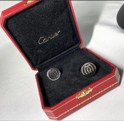 Cartier Double C Logo Pattern Cufflinks Silver 925 Black Vintage Button Style
Cartier Double C Logo Pattern Cufflinks Silver 925 Black Vintage Button Style