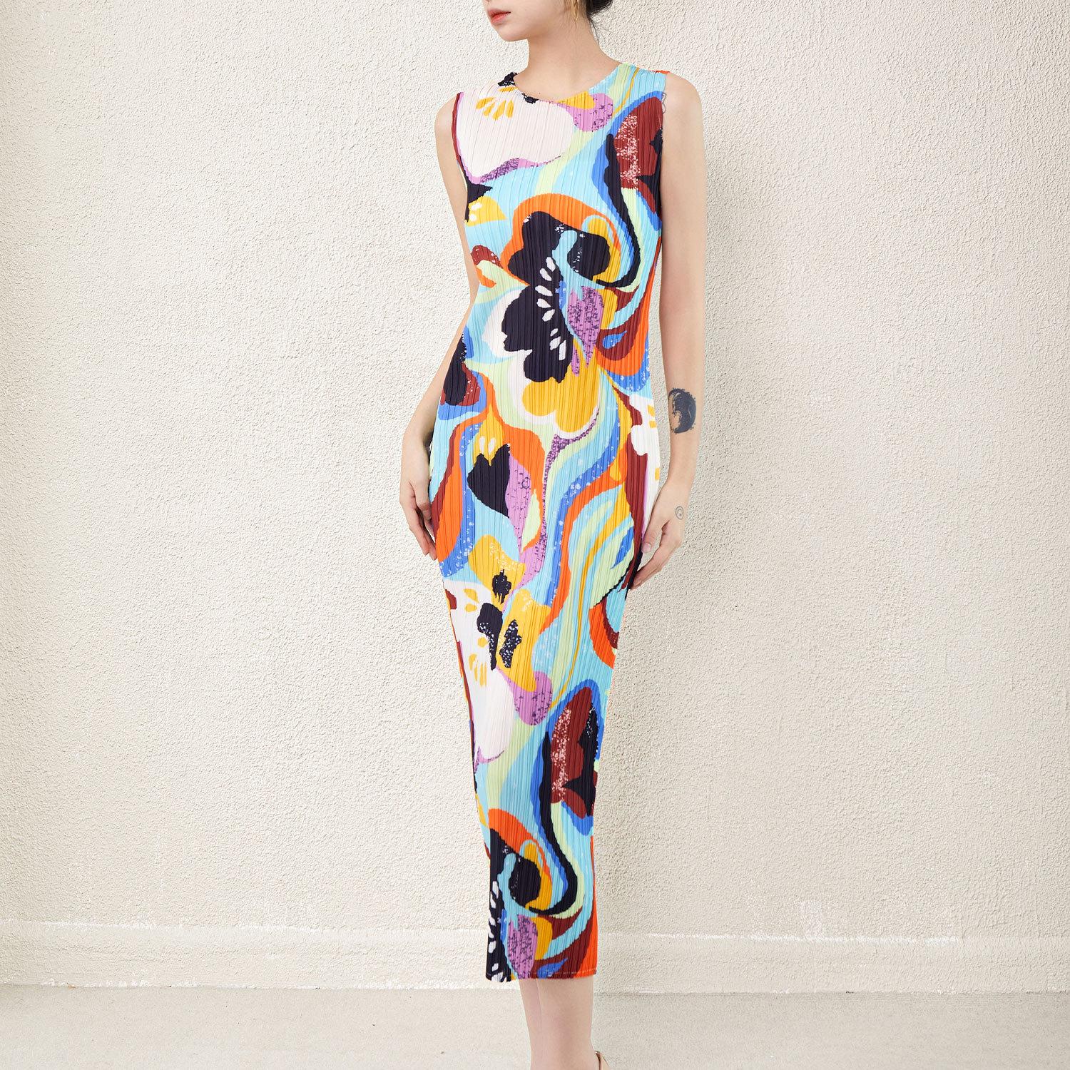 Miyake Women s Geometric Print Sleeveless Long Dress - Spring/Summer Slimming Style One Size (90-155cm)
Miyake Women s Geometric Print Sleeveless Long Dress - Spring/Summer Slimming Style One Size (90-155cm)