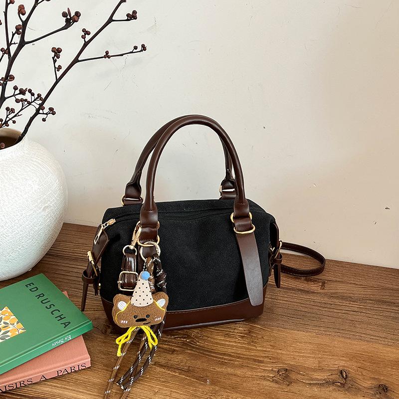 Vintage Patchwork Design Shoulder Bost Bags for Women Korean Style Ladies Pu Crossbody Bag Versatile Travel Female Handbags
Vintage Patchwork Design Shoulder Bost Bags for Women Korean Style Ladies Pu Crossbody Bag Versatile Travel Female Handbags