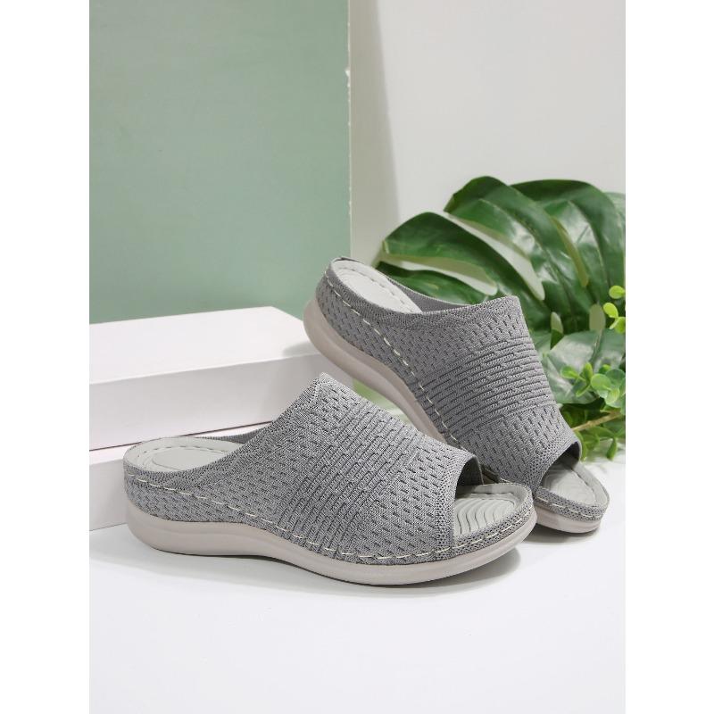 Women s round toe woven slide sandals featuring wedge heel and one-band design, lightweight breathable construction for casual daily outdoor wearing 43 сірий колір
Women s round toe woven slide sandals featuring wedge heel and one-band design, lightweight breathable construction for casual daily outdoor wearing 43 сірий колір