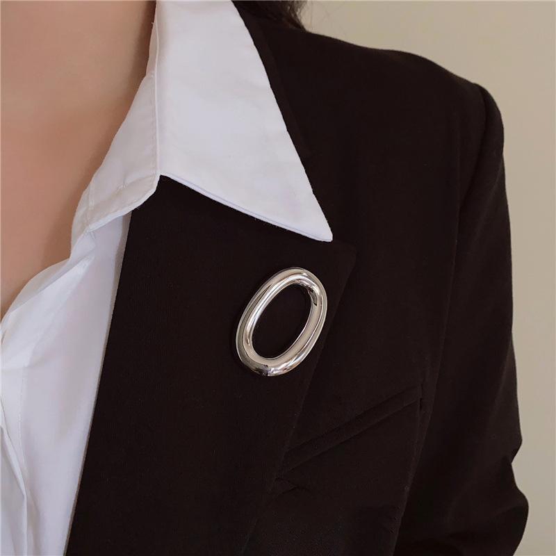 Stainless Steel O Shape Brooches for Women Geometric Gold Silver Color Metal Brooch Pin Unisex Light Luxury Jewelry 2026 New
Stainless Steel O Shape Brooches for Women Geometric Gold Silver Color Metal Brooch Pin Unisex Light Luxury Jewelry 2026 New