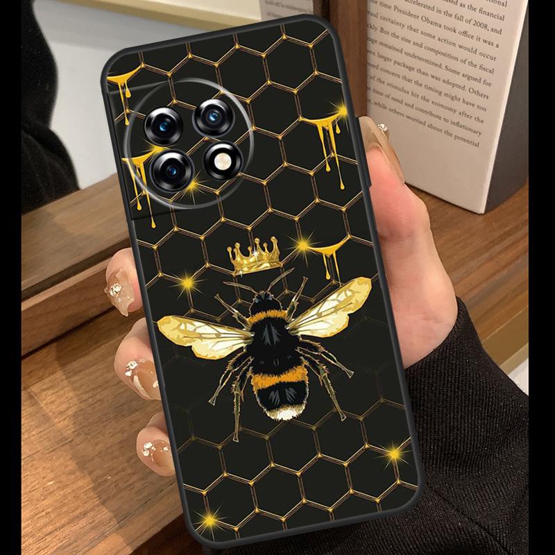 Honeycomb Honey Bee Case For OnePlus 15 R 13T 13R 12R 10T 8T 13 12 11 9 10 Pro Nord 5 CE 4 2 3 Lite N20 N30 Cover OnePlus 8Pro
Honeycomb Honey Bee Case For OnePlus 15 R 13T 13R 12R 10T 8T 13 12 11 9 10 Pro Nord 5 CE 4 2 3 Lite N20 N30 Cover OnePlus 8Pro