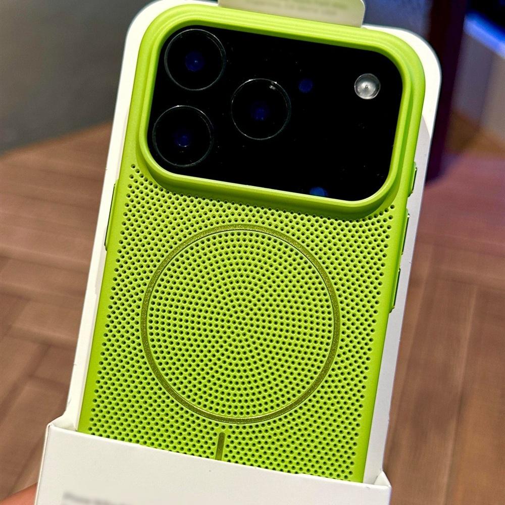 Mesh Heat Dissipation For Magsafe Phone Case For iPhone 17 Air 16 15 14 13 12 Plus Pro Max 17ProMax 17Pro Magnetic Charge Cover iPhone17
Mesh Heat Dissipation For Magsafe Phone Case For iPhone 17 Air 16 15 14 13 12 Plus Pro Max 17ProMax 17Pro Magnetic Charge Cover iPhone17