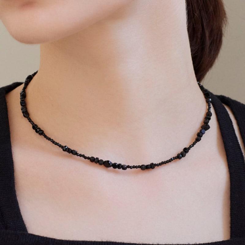 dmoment (925 silver) Frostelle black bead silver necklace Black
dmoment (925 silver) Frostelle black bead silver necklace Black
