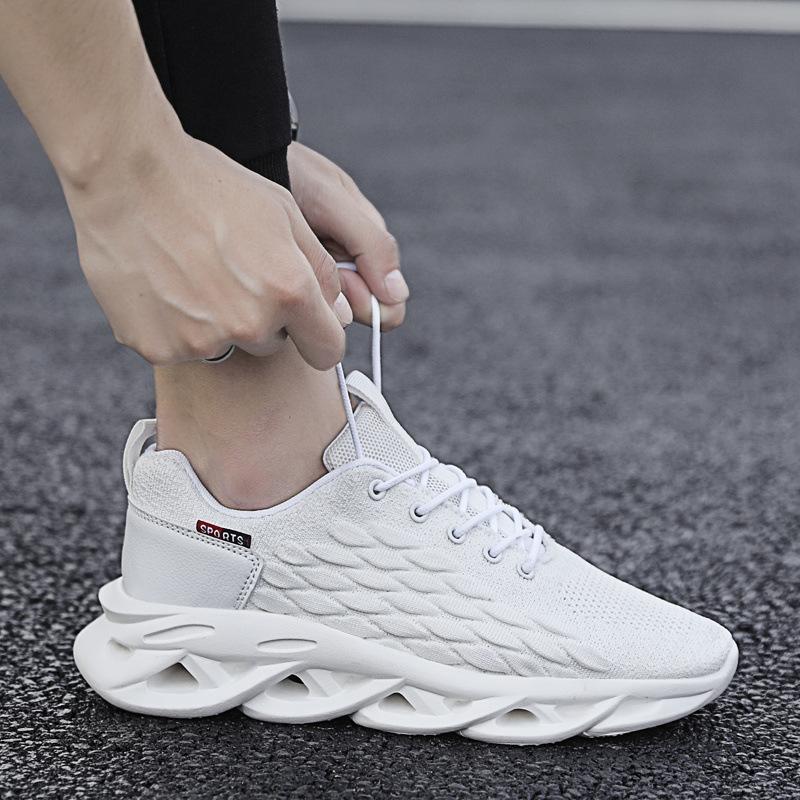 Летняя мужская обувь дышащая новая обувь из летучей ткани мужская корейская версия трендовая универсальная спортивная обувь мужская повседневная обувь на лезвии 48 белый
Летняя мужская обувь дышащая новая обувь из летучей ткани мужская корейская версия трендовая универсальная спортивная обувь мужская повседневная обувь на лезвии 48 белый