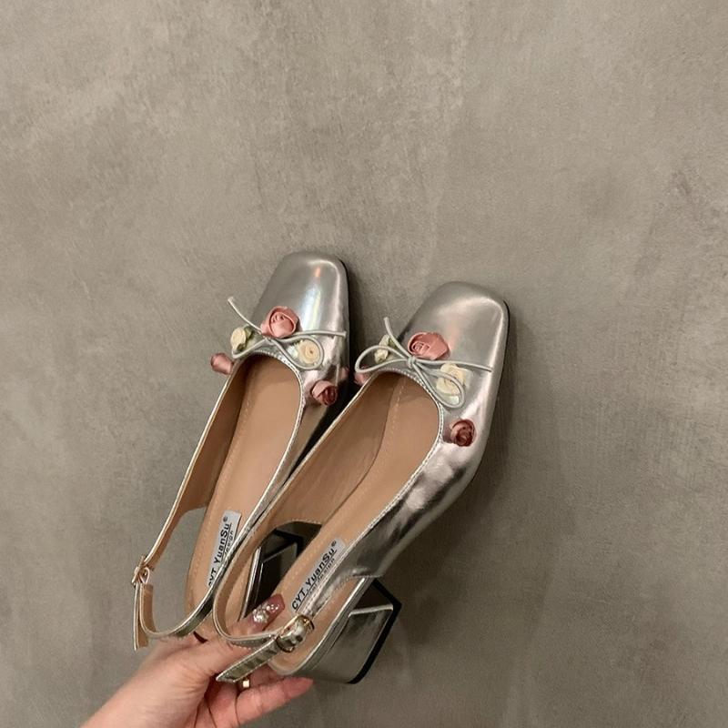 Casual Solid Square Heel Pumps for Women 2024 New Hot Sale Summer Med Heel Rubber Ladies Shoes Square Toe Shallow Pu Pumps
Casual Solid Square Heel Pumps for Women 2024 New Hot Sale Summer Med Heel Rubber Ladies Shoes Square Toe Shallow Pu Pumps