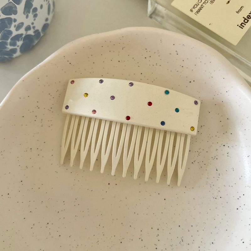 Color Diamond Close-toothed Comb Clips Practical and Versatile Comb Edge Clips Hair Clippers for Trimming Broken Hair Inverted Comb Bangs Clips
Color Diamond Close-toothed Comb Clips Practical and Versatile Comb Edge Clips Hair Clippers for Trimming Broken Hair Inverted Comb Bangs Clips