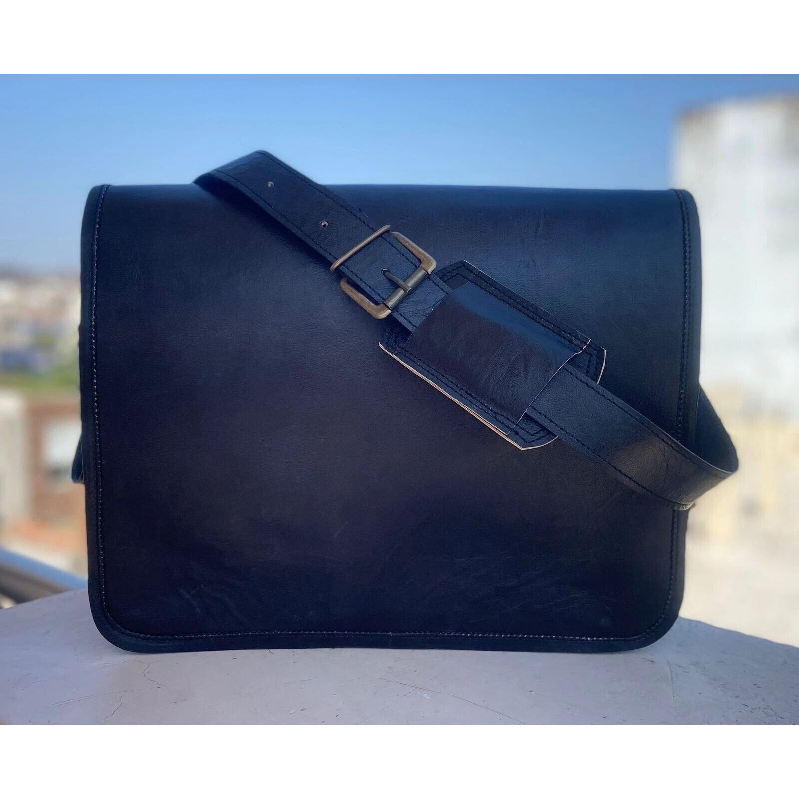 Мужская сумка-мессенджер из натуральной винтажной кожи, портфель для ноутбука, сатчел, черная сумка 16 x 12 x 5 in
Мужская сумка-мессенджер из натуральной винтажной кожи, портфель для ноутбука, сатчел, черная сумка 16 x 12 x 5 in