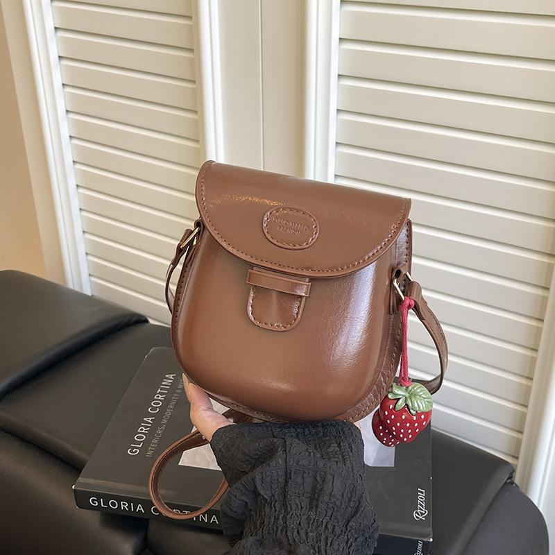 Premium sense niche bag women s autumn and winter 2025 new retro shoulder messenger bag popular ins mini saddle bag single bag коричневый
Premium sense niche bag women s autumn and winter 2025 new retro shoulder messenger bag popular ins mini saddle bag single bag коричневый