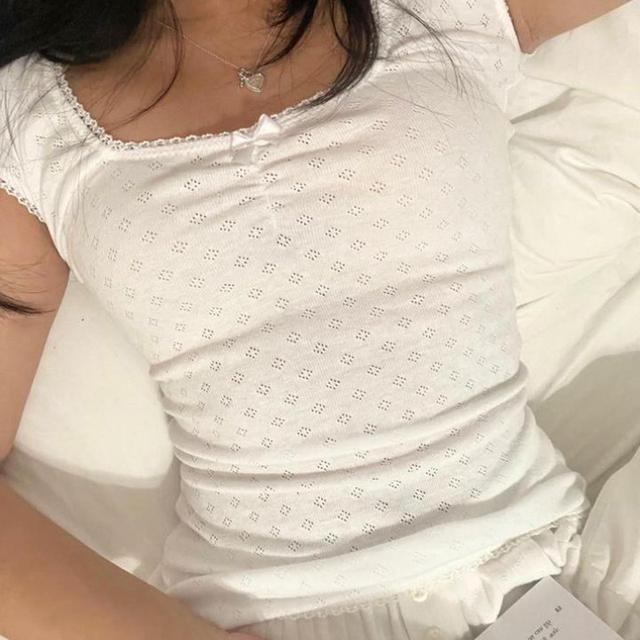Корейские ретро-топы Y2K, кавайные футболки Fairycore с люверсами, кружевной отделкой, квадратным воротником, короткими рукавами, белые футболки XS бежевый
Корейские ретро-топы Y2K, кавайные футболки Fairycore с люверсами, кружевной отделкой, квадратным воротником, короткими рукавами, белые футболки XS бежевый