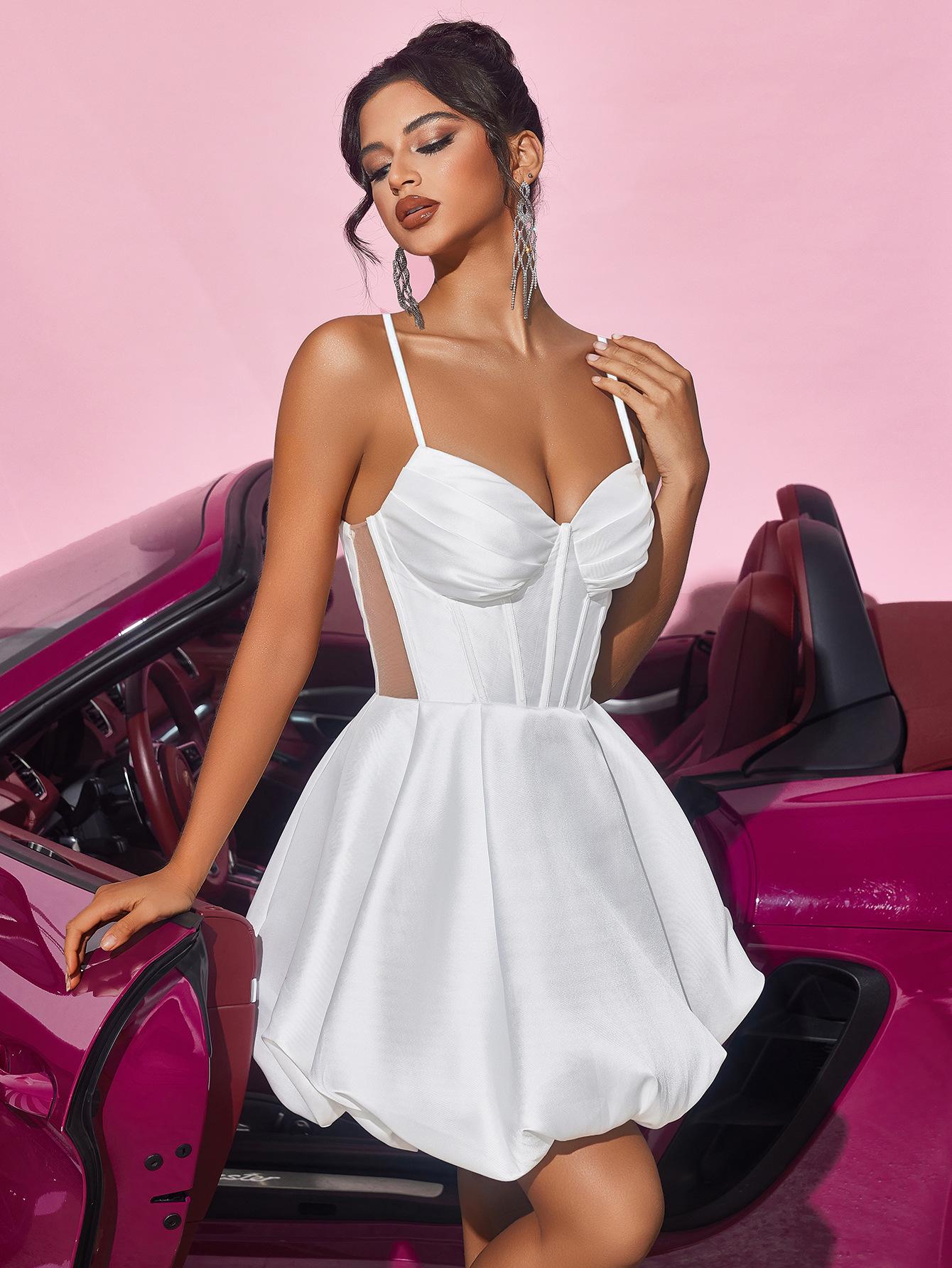 European White Spaghetti Strap Waist-Cinching Mesh Evening Gown M білий
European White Spaghetti Strap Waist-Cinching Mesh Evening Gown M білий
