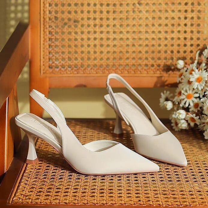 Pointed thin heels single shoes niche design temperament bag head sandals new year versatile sandals high heels women 35
Pointed thin heels single shoes niche design temperament bag head sandals new year versatile sandals high heels women 35