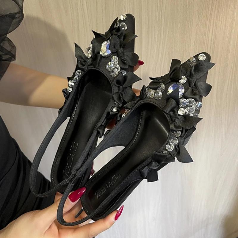 Модные Роскошные Хрустальные Атласные Брендовые Сандалии Женские Элегантные С Острым Носком С Бантом Туфли-лодочки Летняя Мода Дизайнерские Слингбэки 42 чёрный
Модные Роскошные Хрустальные Атласные Брендовые Сандалии Женские Элегантные С Острым Носком С Бантом Туфли-лодочки Летняя Мода Дизайнерские Слингбэки 42 чёрный