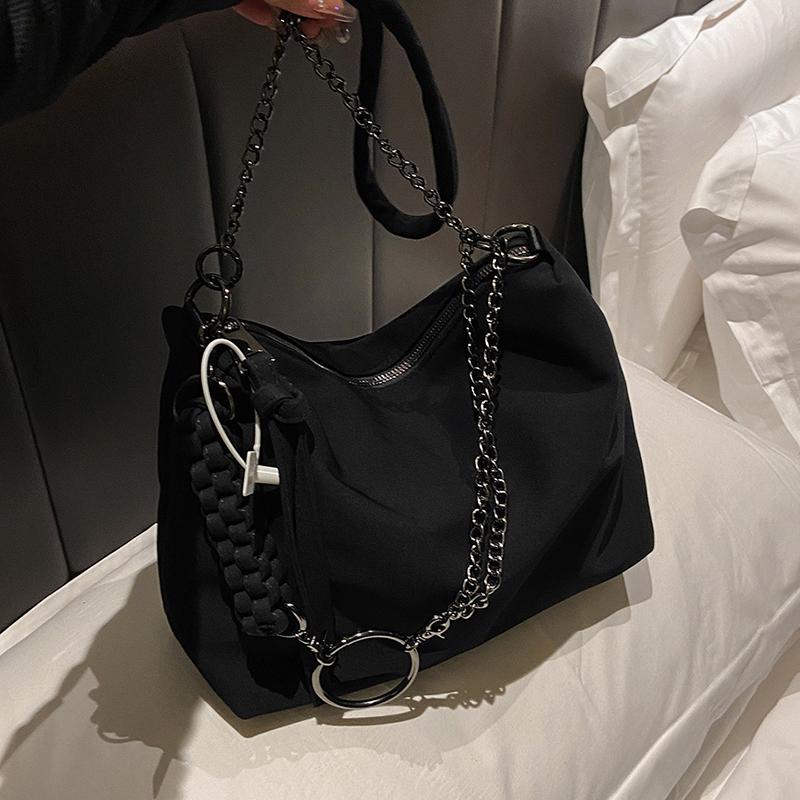 2026 New Women’s Handbag Commute Handbag For Women Fashi Crossbody bag for women Trend Shoulder bag for women
2026 New Women’s Handbag Commute Handbag For Women Fashi Crossbody bag for women Trend Shoulder bag for women