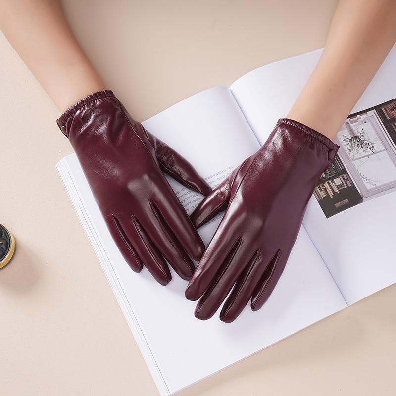 Leather gloves, women s fleece and thicker, driving, riding, touch screen, hand repair, anti-wind and cold M бордовый
Leather gloves, women s fleece and thicker, driving, riding, touch screen, hand repair, anti-wind and cold M бордовый
