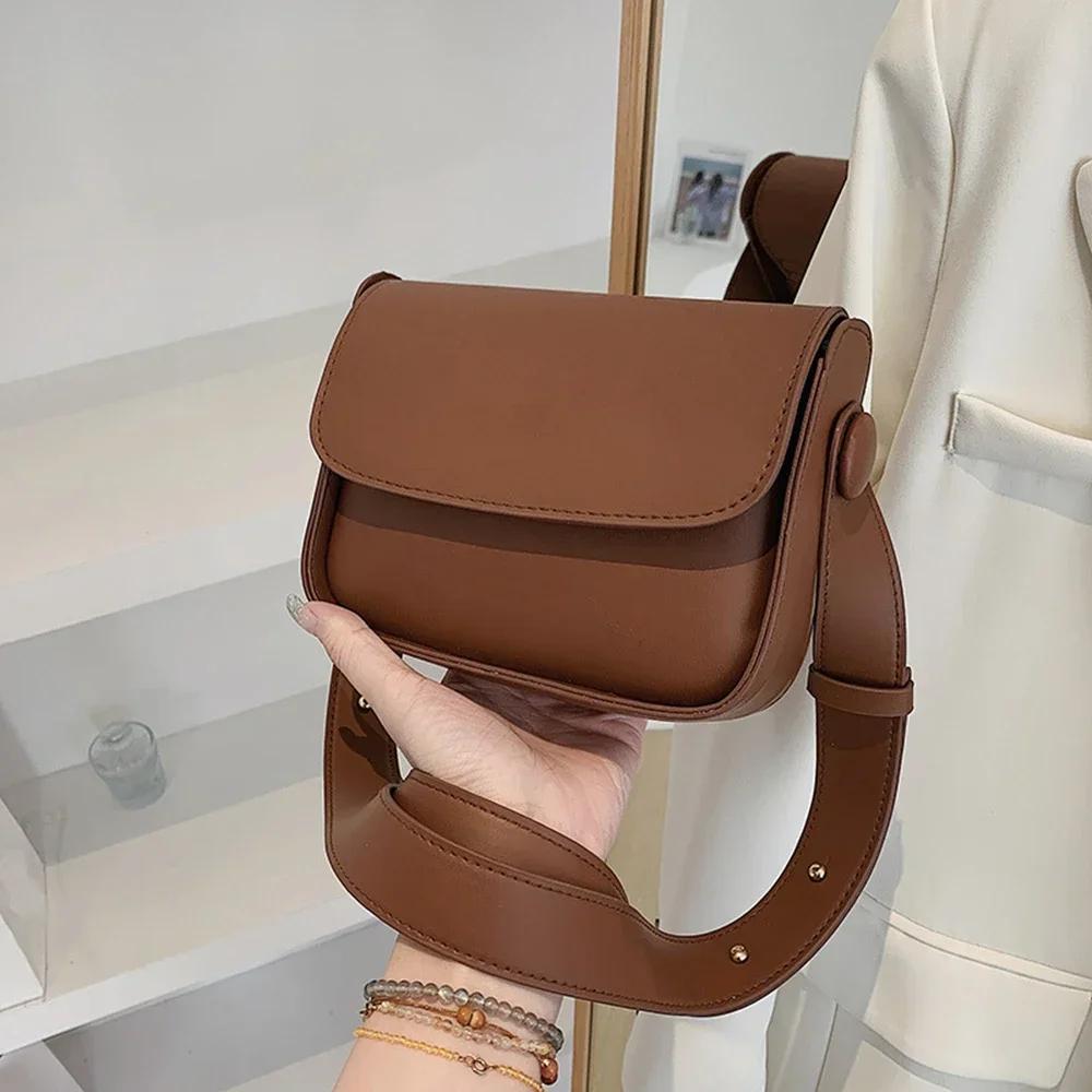 Fashion Trend Crossbody Bags for Women Green Solid Flap Shoulder Bag Designer Handbags and Purses Small Women Messenger Bag 18.5x6.5x14.5 cm
Fashion Trend Crossbody Bags for Women Green Solid Flap Shoulder Bag Designer Handbags and Purses Small Women Messenger Bag 18.5x6.5x14.5 cm