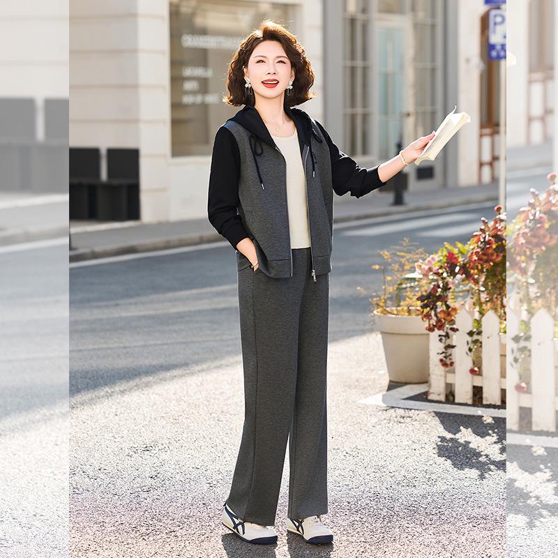 2026 Spring Casual Sportswear: Hooded Jacket & Sweatshirt for Middle-Aged and Elderly Women 2XL (Recommended 105-120 lbs)
2026 Spring Casual Sportswear: Hooded Jacket & Sweatshirt for Middle-Aged and Elderly Women 2XL (Recommended 105-120 lbs)