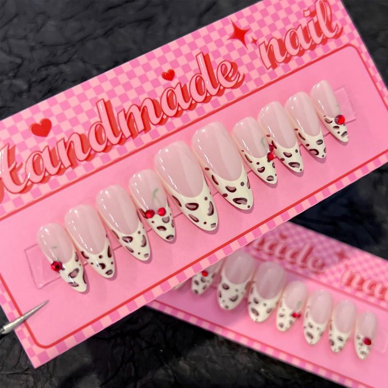 French Leopard Print Wearable Nail Three-dimensional Cherry Fake Plate Size Separation Art Nails S
French Leopard Print Wearable Nail Three-dimensional Cherry Fake Plate Size Separation Art Nails S