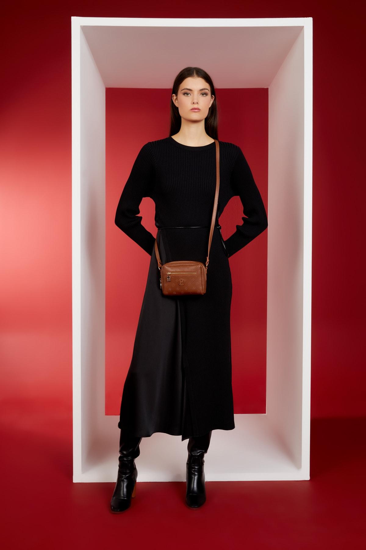 Оригинальная роскошная сумка через плечо Pierre Cardin с карамельным принтом женская сумка через плечо с карамельным принтом
Оригинальная роскошная сумка через плечо Pierre Cardin с карамельным принтом женская сумка через плечо с карамельным принтом