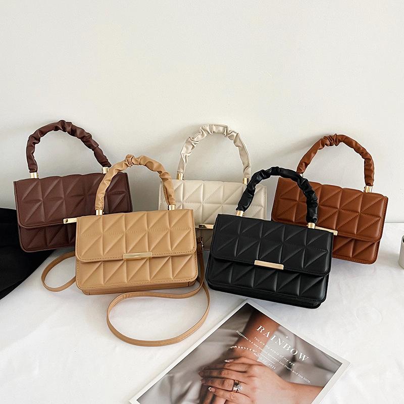 Premium Texture Women s Commuter Bags -Large Capacity Soft Durable Crossbody Bag Casual Fashion Chic Premium Sense High Value Bags білий
Premium Texture Women s Commuter Bags -Large Capacity Soft Durable Crossbody Bag Casual Fashion Chic Premium Sense High Value Bags білий