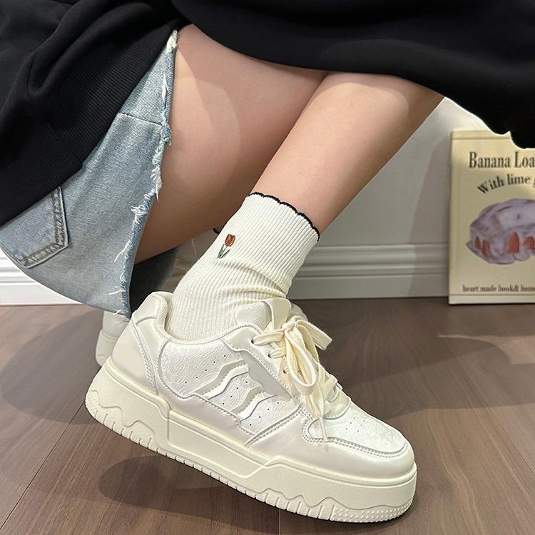 Girls heart thick-soled versatile little white shoes women s trendy new retro heightening student leisure sports board shoes 35 бежевий
Girls heart thick-soled versatile little white shoes women s trendy new retro heightening student leisure sports board shoes 35 бежевий