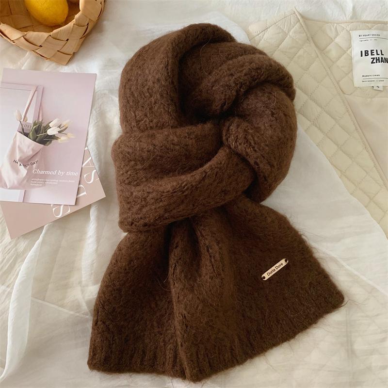 Wool Knitted Scarf for Women in Autumn and Winter New Style Korean Style Versatile High End Thickened Warm Student Scarf 165*24cm
Wool Knitted Scarf for Women in Autumn and Winter New Style Korean Style Versatile High End Thickened Warm Student Scarf 165*24cm