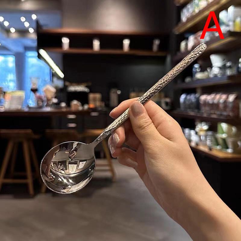Круглая ложка из нержавеющей стали, сетка, красная, золотистая, для ужина, с длинной ручкой, десертные ложки для перемешивания, кухонные аксессуары, гаджеты серебряный
Круглая ложка из нержавеющей стали, сетка, красная, золотистая, для ужина, с длинной ручкой, десертные ложки для перемешивания, кухонные аксессуары, гаджеты серебряный