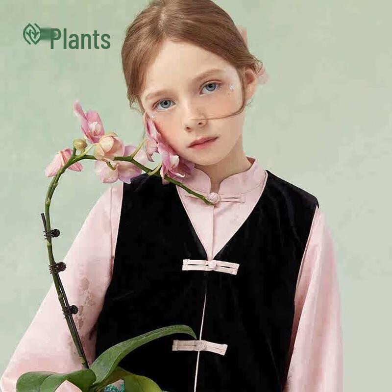 New Chinese Style Girls Velvet Satin Vest 110
New Chinese Style Girls Velvet Satin Vest 110