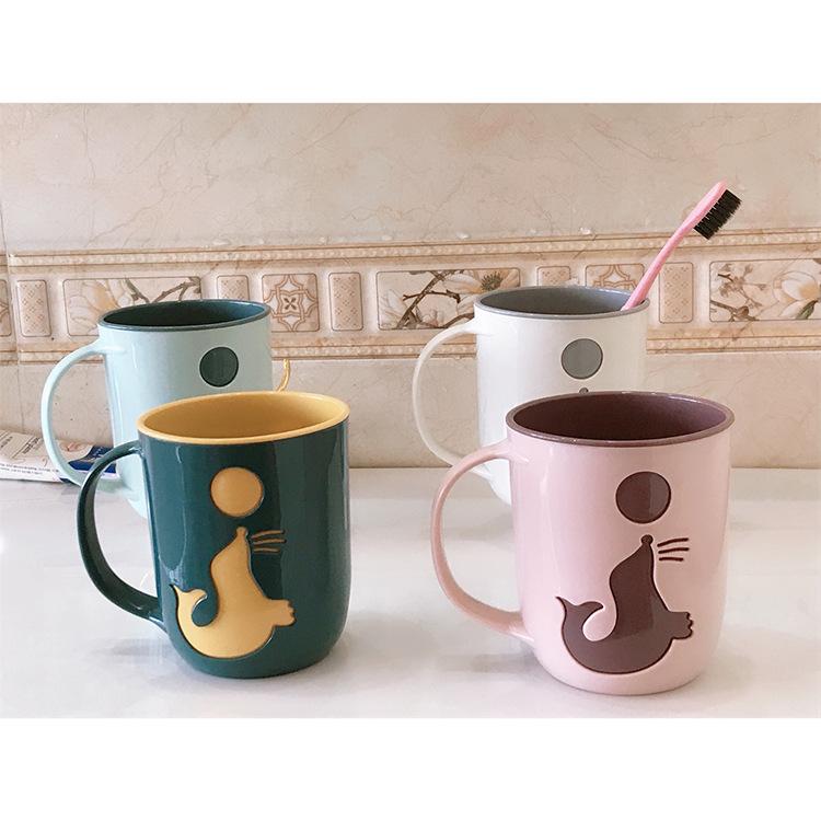 Modern Minimalist 600ml PP Plastic Bathroom Cup Set Of Four With Simple Design Durable Toothbrush Holder And Mouthwash Cup For Home Hotel 1pc 501-600ml
Modern Minimalist 600ml PP Plastic Bathroom Cup Set Of Four With Simple Design Durable Toothbrush Holder And Mouthwash Cup For Home Hotel 1pc 501-600ml