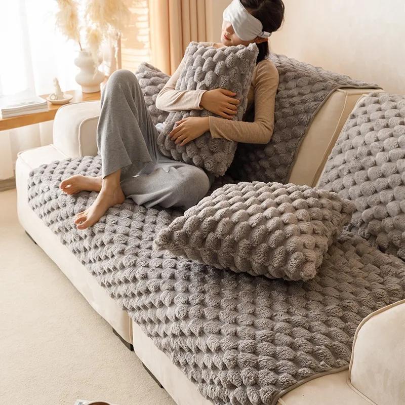 Подушка для дивана, зимняя плюшевая противоскользящая накладка, утолщенная, удобная, хлопковая, бархатная, современная и простая, чехол для дивана, ткань, мягкое, плюшевое полотенце 70*70cm
Подушка для дивана, зимняя плюшевая противоскользящая накладка, утолщенная, удобная, хлопковая, бархатная, современная и простая, чехол для дивана, ткань, мягкое, плюшевое полотенце 70*70cm