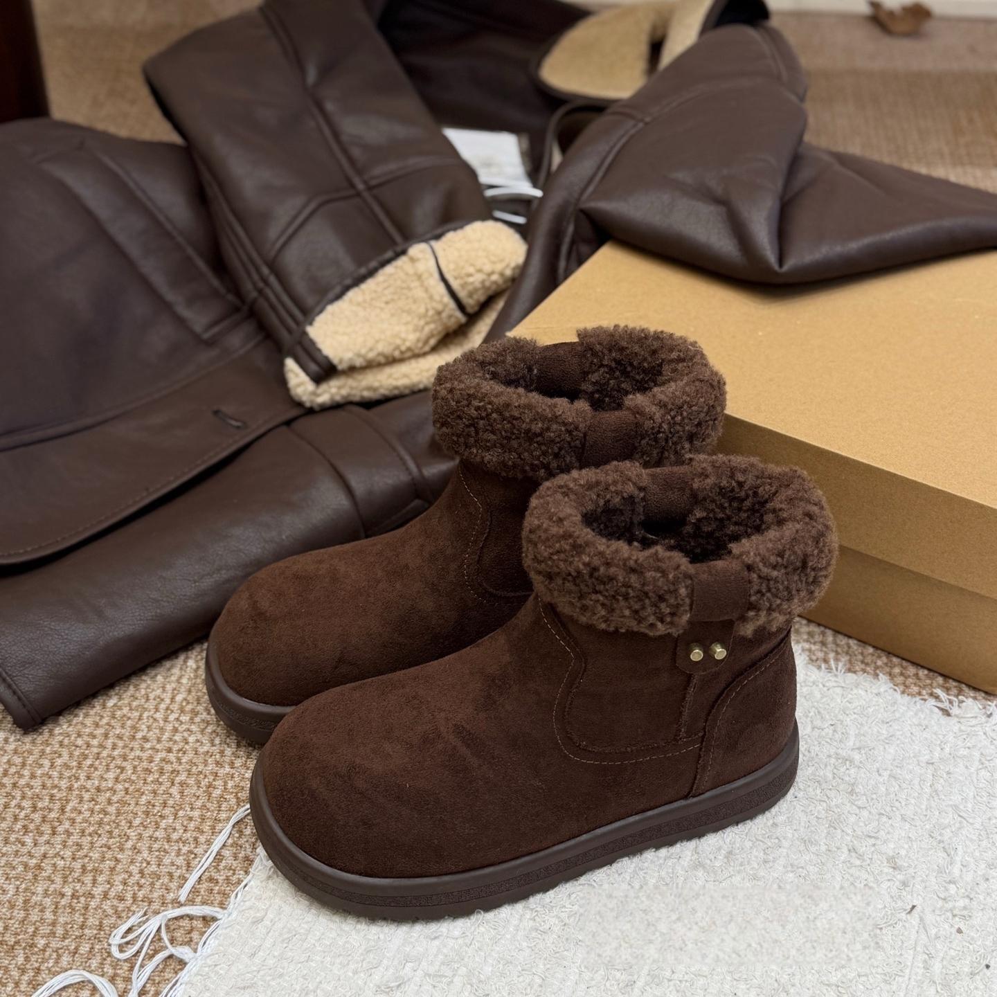 2025 Huge good-looking short boots velvet snow boots women s winter shoes thickened warm fluffy versatile fashion cotton shoes 35
2025 Huge good-looking short boots velvet snow boots women s winter shoes thickened warm fluffy versatile fashion cotton shoes 35