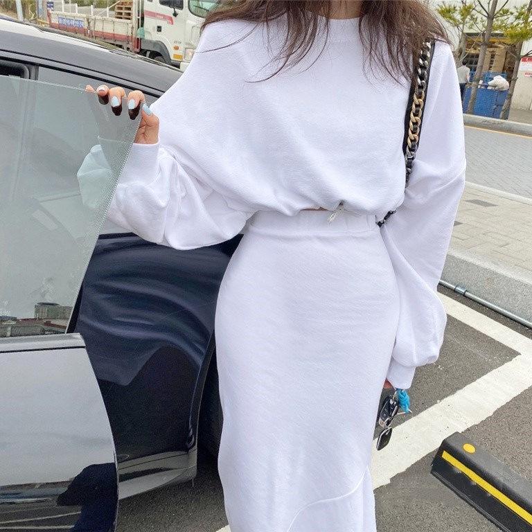 2026 Spring/Fall Casual Slimming High-Waisted Hip-Hugging Skirt and Hoodie Women s Two-Piece Set. One Size белый
2026 Spring/Fall Casual Slimming High-Waisted Hip-Hugging Skirt and Hoodie Women s Two-Piece Set. One Size белый