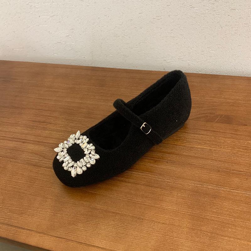 Rhinestone versatile velvet single shoes increase height in winter with Mary Jane shoes 40 чорний
Rhinestone versatile velvet single shoes increase height in winter with Mary Jane shoes 40 чорний