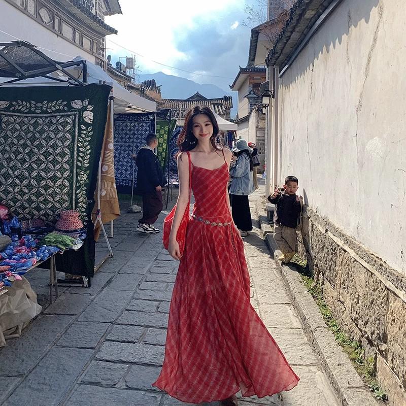 New casual temperament waist and thin splicing red plaid long suspender dress women s vacation style S
New casual temperament waist and thin splicing red plaid long suspender dress women s vacation style S