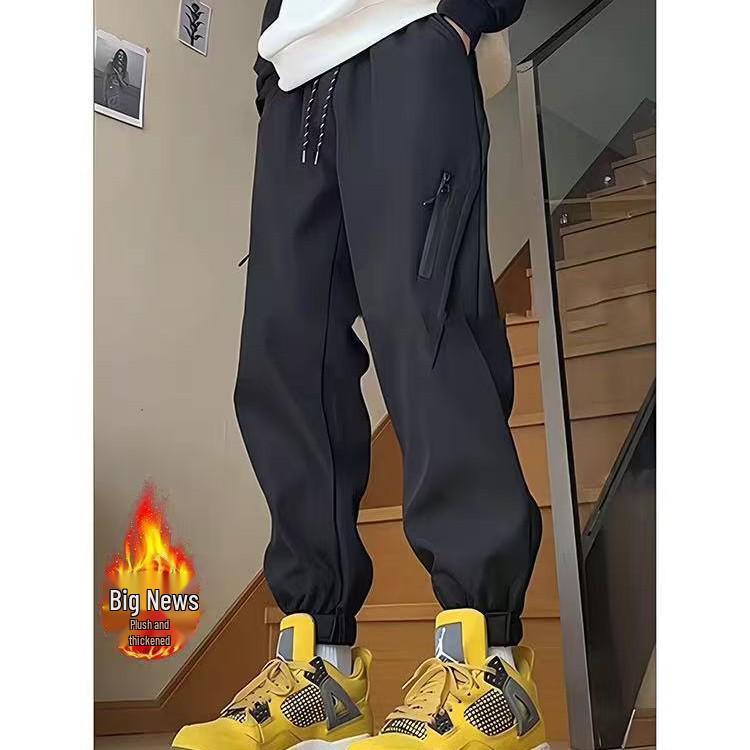 Men s Windproof Waterproof Fleece-Lined Outdoor Cargo Pants, Ideal for Mountaineering and Autumn/Winter Use. 2XL
Men s Windproof Waterproof Fleece-Lined Outdoor Cargo Pants, Ideal for Mountaineering and Autumn/Winter Use. 2XL