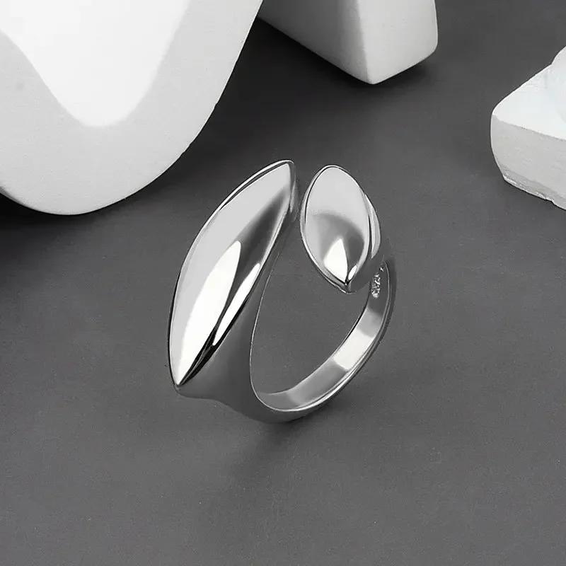925 Sterling Copper Open Ring for Women Fashion Handmade Geometric Irregular Lines Ring Party Zircon Holiday Christmas Gifts resizable
925 Sterling Copper Open Ring for Women Fashion Handmade Geometric Irregular Lines Ring Party Zircon Holiday Christmas Gifts resizable
