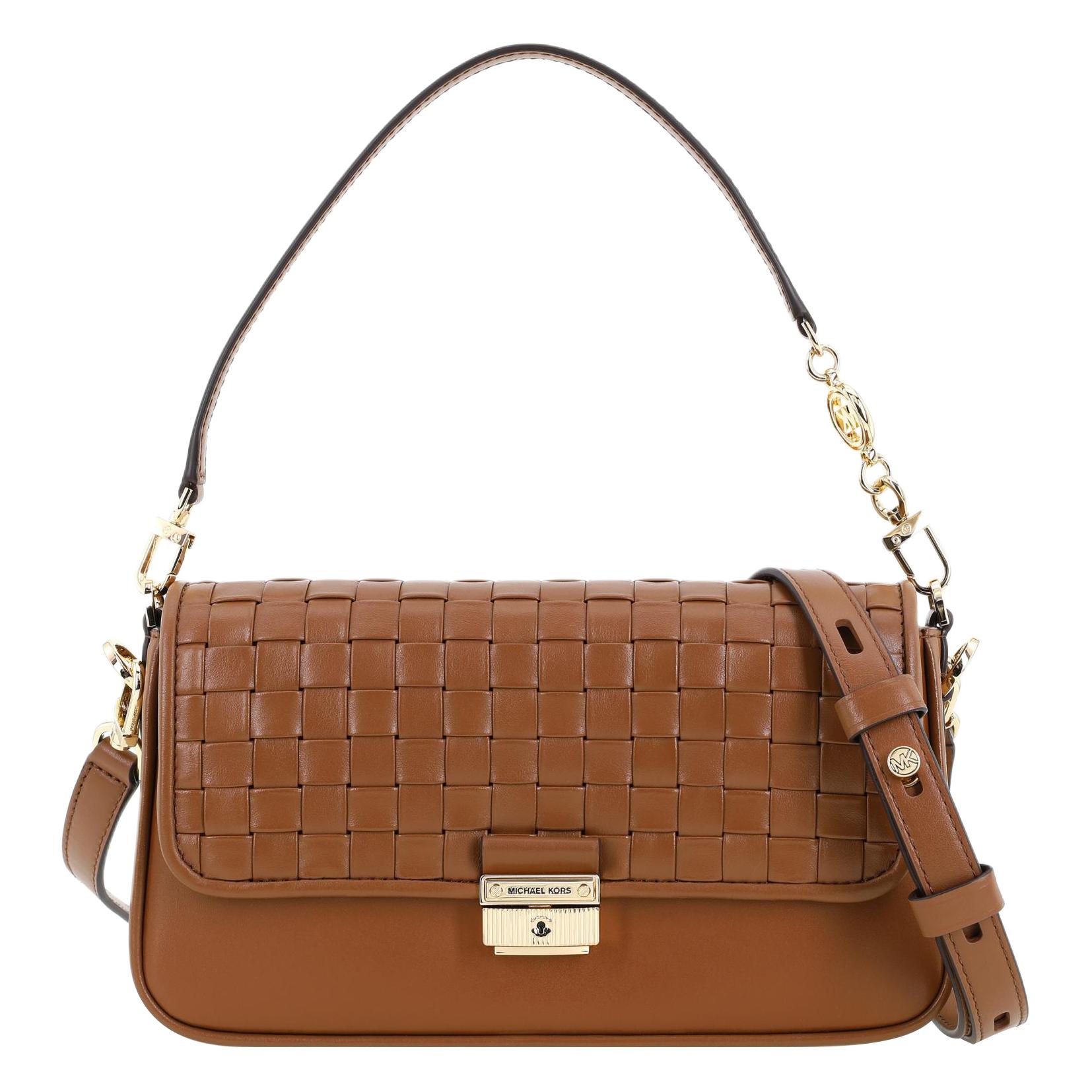 New MICHAEL KORS Bradshaw Cow Leather Focaccia Shoulder Bag Crossbody Bag Small Size Women s Brown 30S1G2BL1T-230 25.9*4.1*14.0CM
New MICHAEL KORS Bradshaw Cow Leather Focaccia Shoulder Bag Crossbody Bag Small Size Women s Brown 30S1G2BL1T-230 25.9*4.1*14.0CM