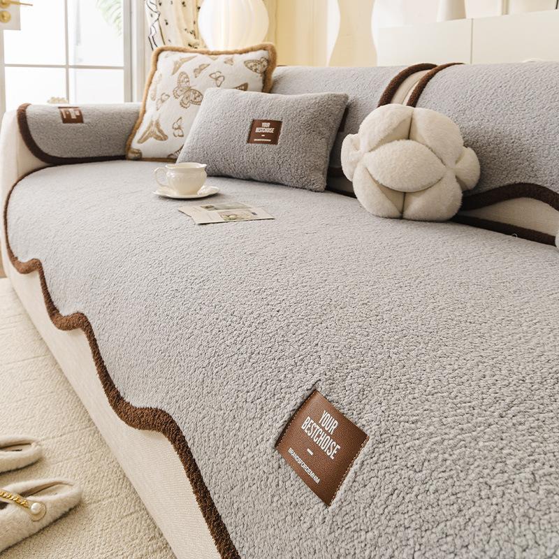Irregular Shaped Sofa Cover Fabric New One-piece Anti Slip Straight Row Sofa Cushion Cover Wear-resistant Autumn and Winter 70x70cm сірий
Irregular Shaped Sofa Cover Fabric New One-piece Anti Slip Straight Row Sofa Cushion Cover Wear-resistant Autumn and Winter 70x70cm сірий