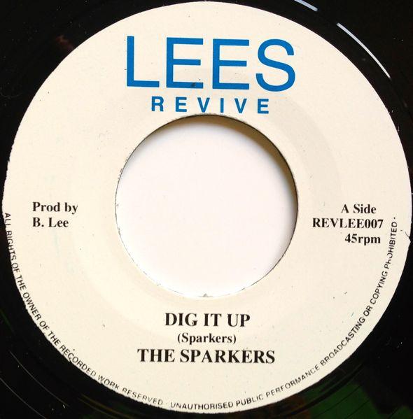 7inch Record SPARKERS / RANFORD RANNIE BOP WIL - Dig It Up / Code It REVLEE007 Lee s Revive 2013 UK Reggae, Ska & Dub Used
7inch Record SPARKERS / RANFORD RANNIE BOP WIL - Dig It Up / Code It REVLEE007 Lee s Revive 2013 UK Reggae, Ska & Dub Used