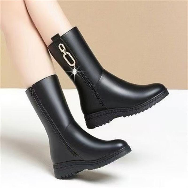 Women s medium boots autumn and winter new velvet cotton boots metal accessories black thick-soled wedge fashion boots 35 чёрный
Women s medium boots autumn and winter new velvet cotton boots metal accessories black thick-soled wedge fashion boots 35 чёрный