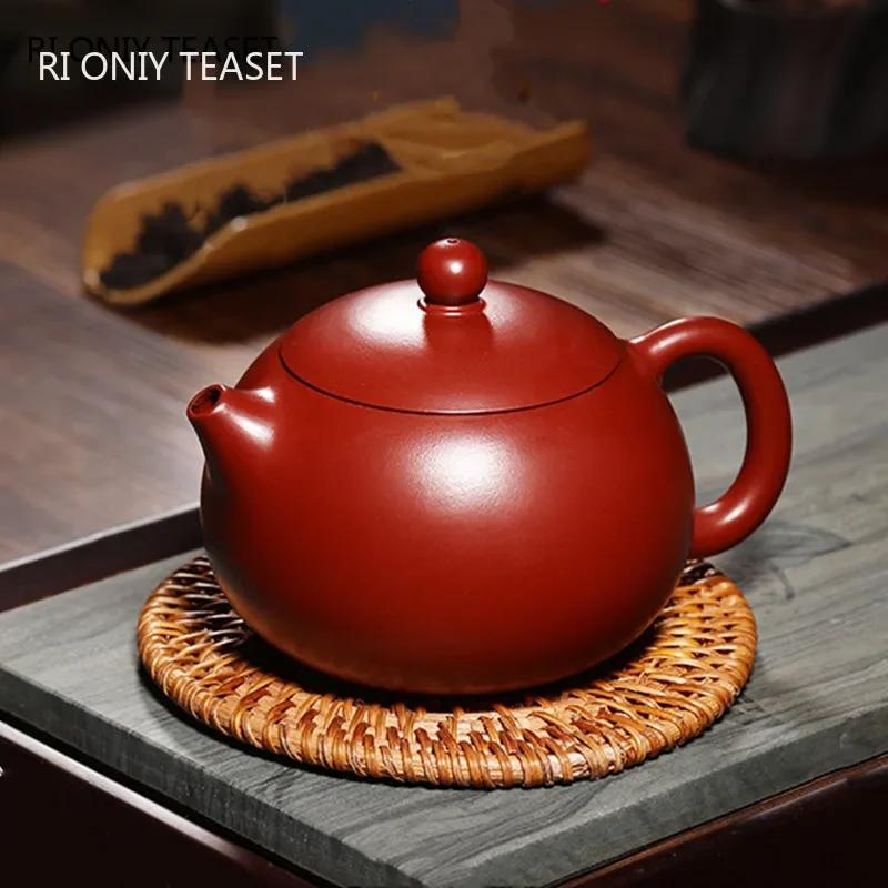 High-end Yixing Purple Clay Teapot Famous Handmade Ball Hole Filter Xishi Tea Pot Raw Ore Dahongpao Kettle Zisha Tea Set Gifts
High-end Yixing Purple Clay Teapot Famous Handmade Ball Hole Filter Xishi Tea Pot Raw Ore Dahongpao Kettle Zisha Tea Set Gifts