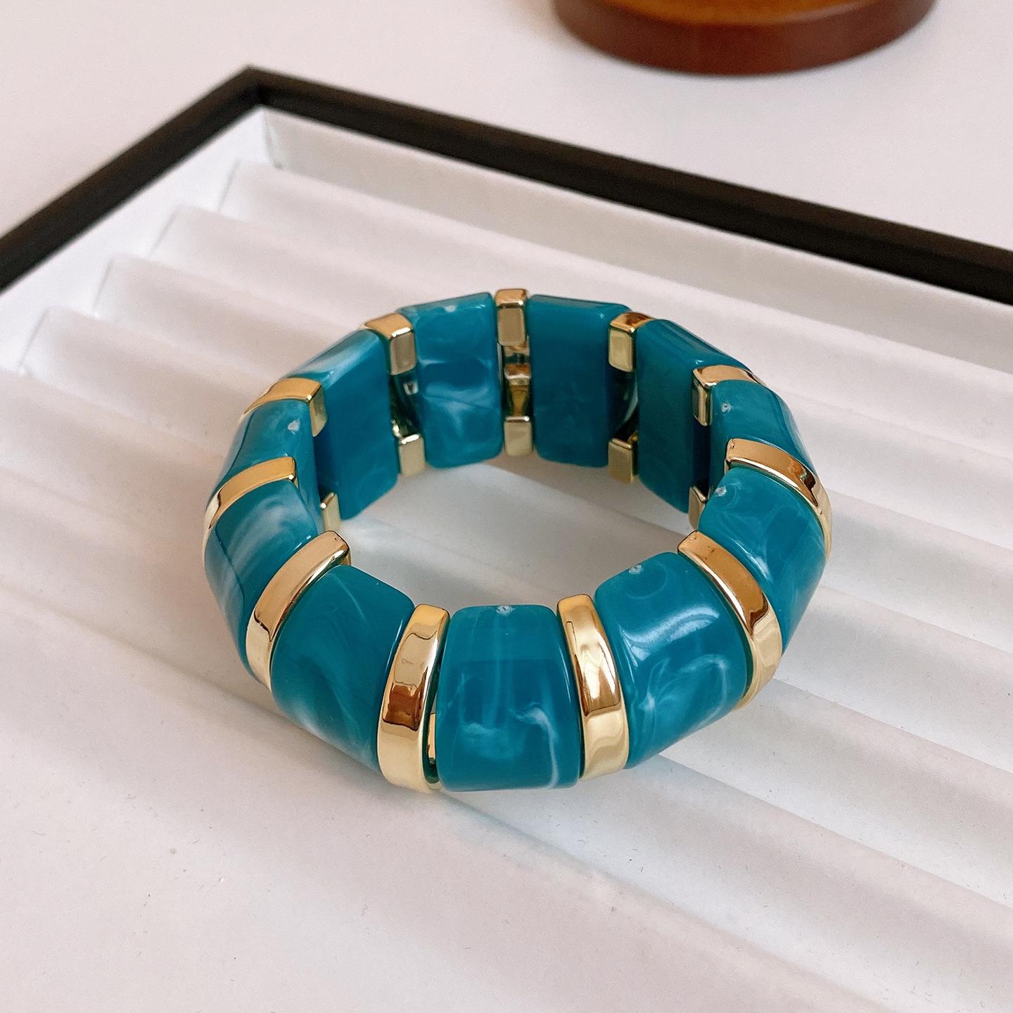 Дофаминовые браслеты-манжеты из акриловой смолы волнистой формы для женщин, неправильный геометрический браслет, минималистичный браслет
Дофаминовые браслеты-манжеты из акриловой смолы волнистой формы для женщин, неправильный геометрический браслет, минималистичный браслет