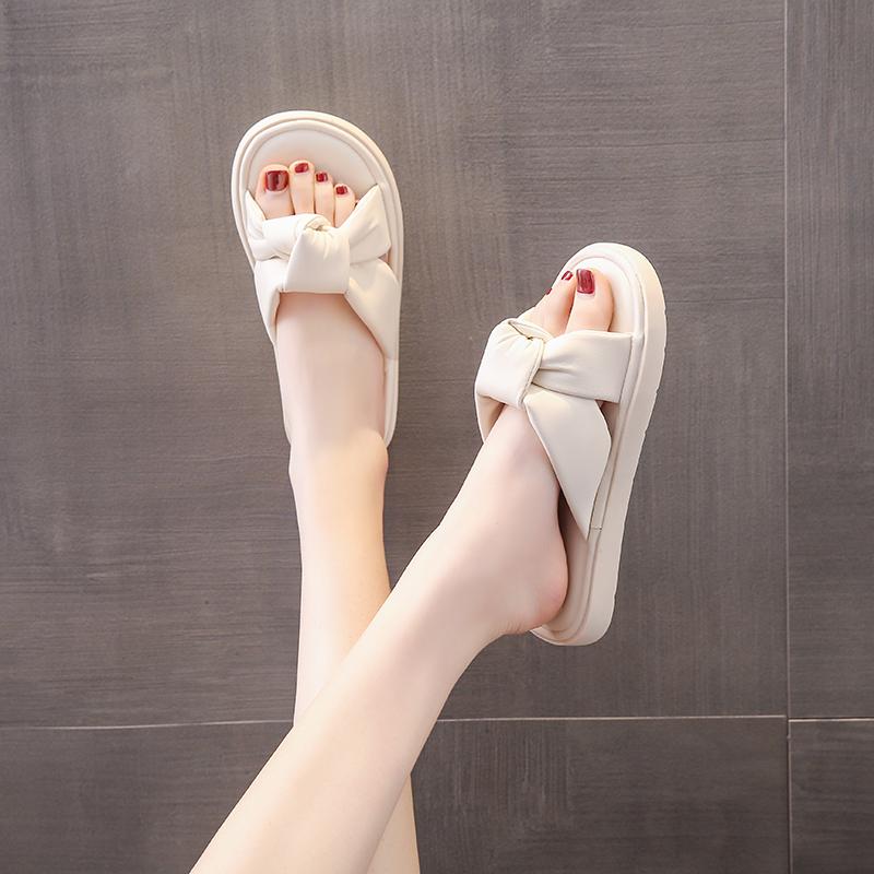 Wide feet obese sandals female summer flat bottom edema slippers fat mm a word drag 35 бежевый
Wide feet obese sandals female summer flat bottom edema slippers fat mm a word drag 35 бежевый